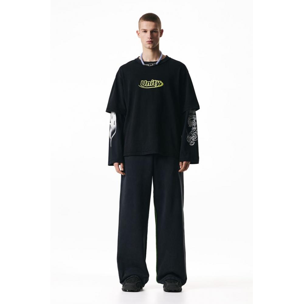 

Двухслойная футболка HM черная