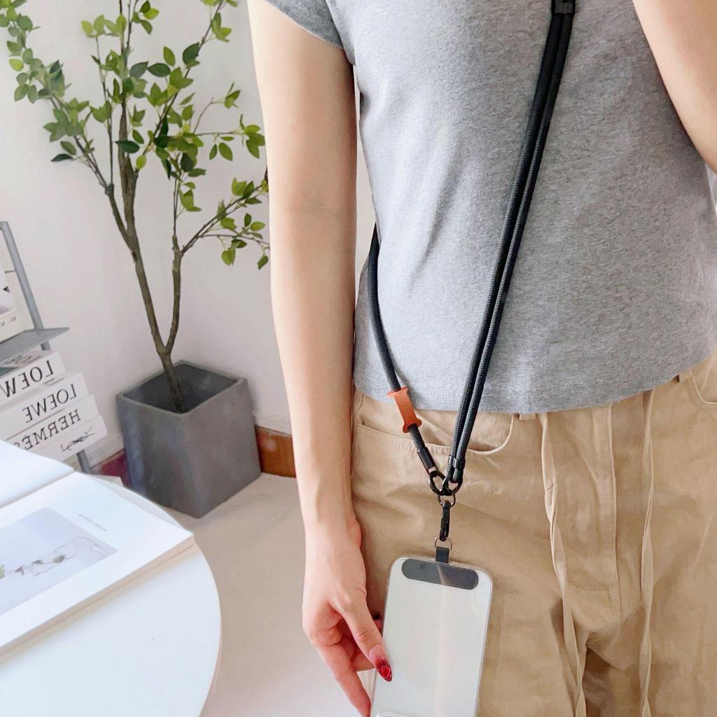 7mm Phone Lanyard Crossbody, 1.5m Adjustable Anti-Lost Neck Strap with Colored Chain and Leather Tag.