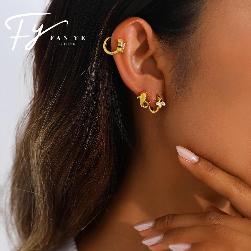 18k Gold Plated Rhinestone Butterfly Hoop Earrings - Women's Exquisite European & American Style