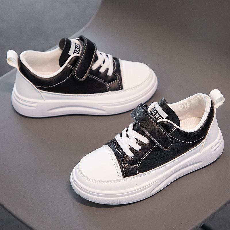 Детская минималистичная и модная низкая обувь на липучке для спорта и отдыха. Маленькие — фото 22