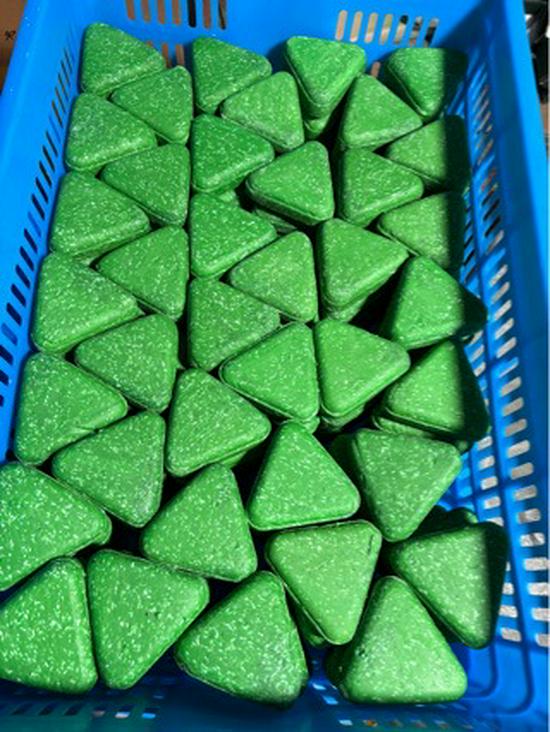 Black Chan Cedar Leaf & Usma Grass Handmade Shampoo Soap
