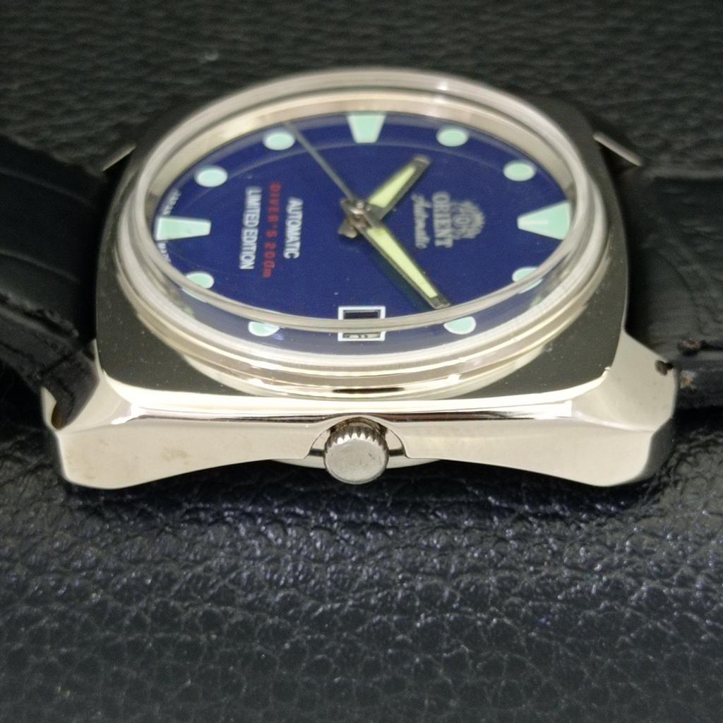 BRUKT ORIENT AUTOMATISK 46941 JAPAN HERRE DATO BLÅ FARGE SKIVE KLOKKE a432832-2 R113-a432832
