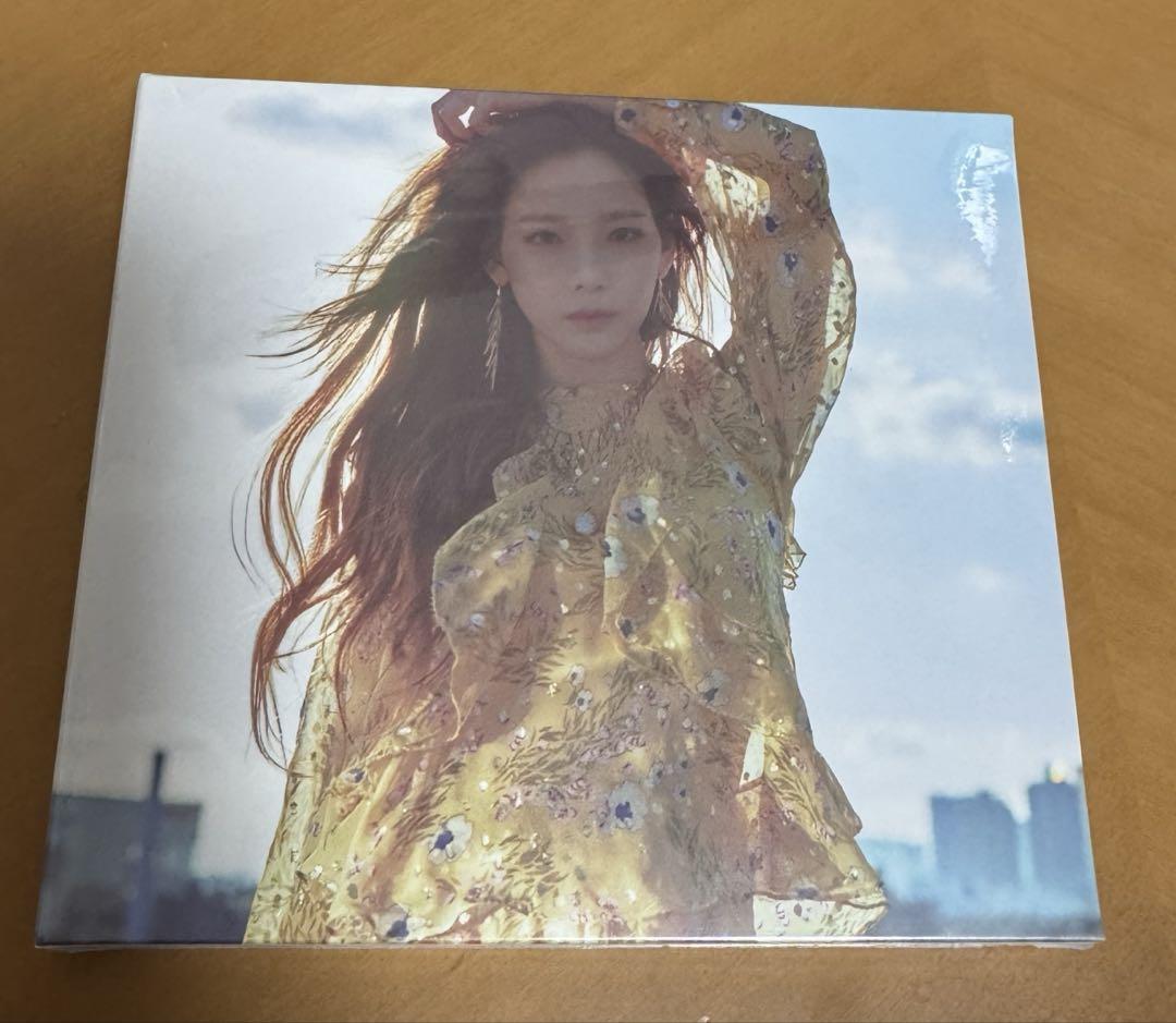

[USED] Girls Generation Taeyeon STAY CD admission exclusive gift