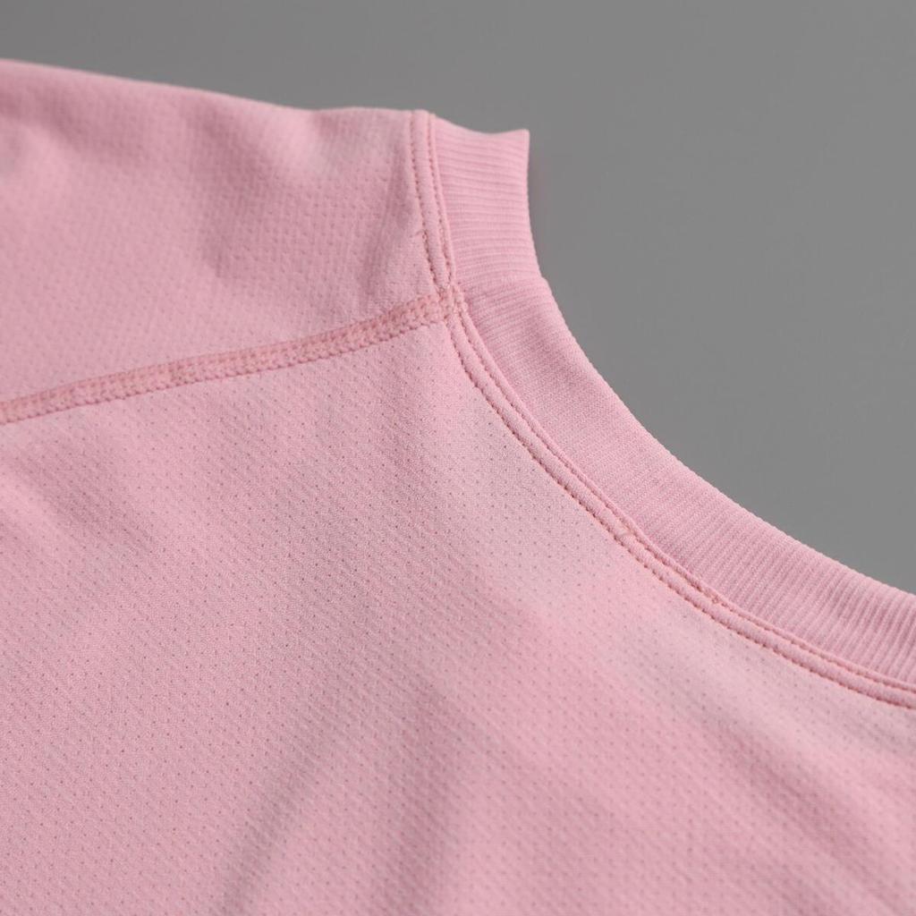 Women's Two-Piece Yoga Set: Summer Style, Slim-Fit Short-Sleeve Top & Fashionable Sports Pants for Running & Cycling.