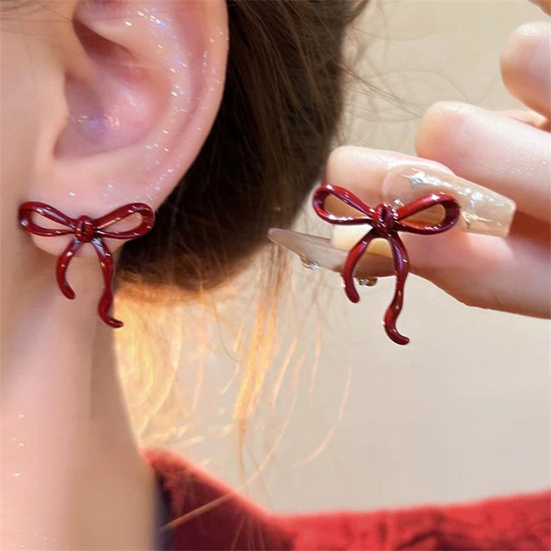Temperament Encore Red Hollow Bowknot Stud Geometry Earring Jewelry Christmas Girl Friend Gift