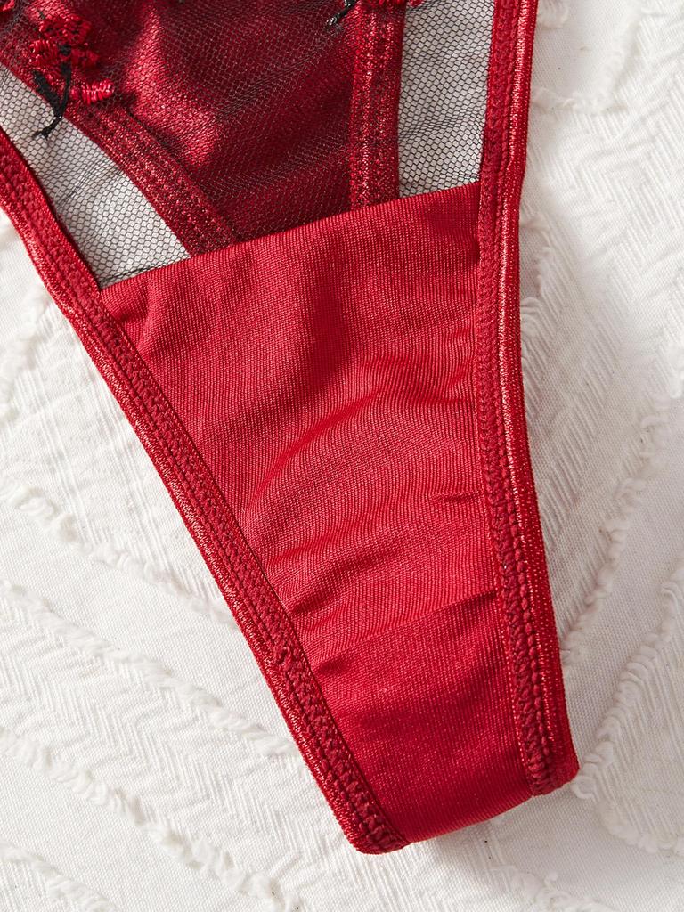 European-American Sexy Lingerie: Red Velvet Rose Embroidered Push-Up Bra & Panty Set