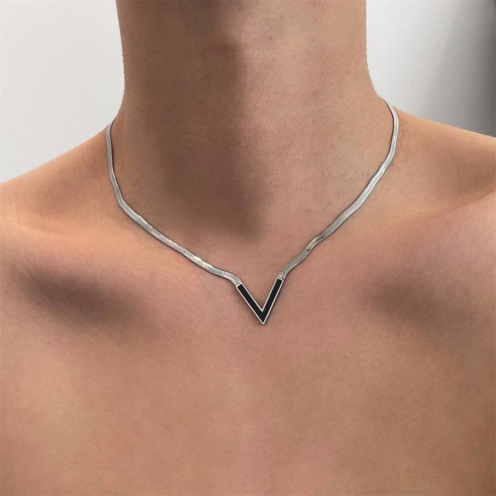 V-Shaped Snake Bone Titanium Necklace: Hip Hop Style, Unisex Design, Clavicle Chain, Sweater Chain