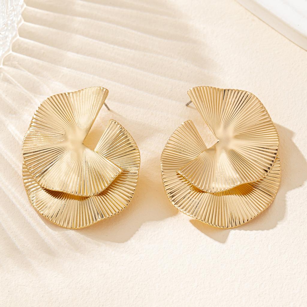 1 Paire de Boucles d'Oreilles Puces Géométriques Métalliques Tendance et Charmantes pour Femmes Usage Quotidien