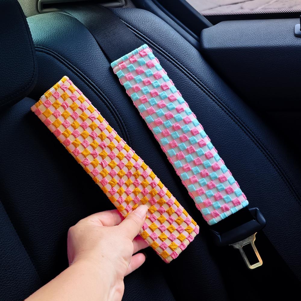 Plaid Car Seatbelt Shoulder Pad: High-Grade, Anti-Wear Fabric Protector for Vehicle Interior