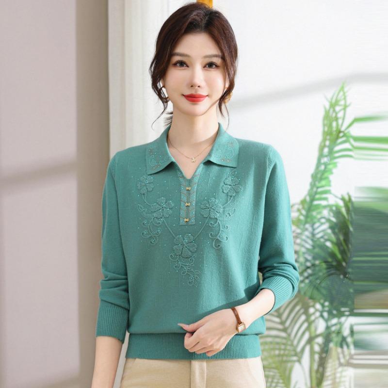 Middle-aged and Elderly Women's Autumn Sweater Long-sleeved Age-reducing Knitted Sweater Fashionable Mother's Autumn Lapel Bottoming Top
