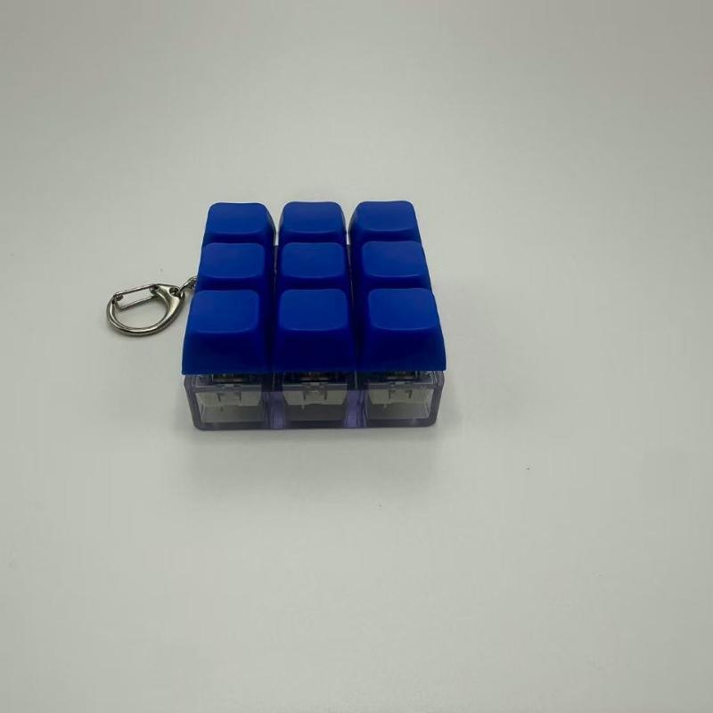 1Pcs Finger Keyboard Caps Toy Decompression Pendant Keyring Keys Button Keycap  Keychain Stress Relief Gadget For Adult