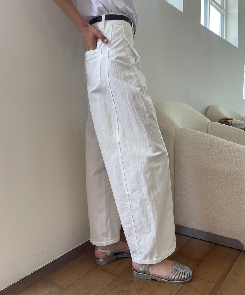 RAVEROUS Belted Balloon Pants_White