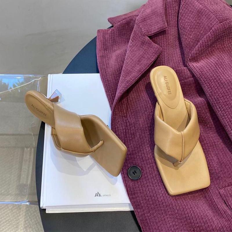 Sexy Women Flip -Flops Square Toe Stilettos Sandals Fad Dress Ladies Low Heels Shoes Summer New Casual Slides Women Slippers