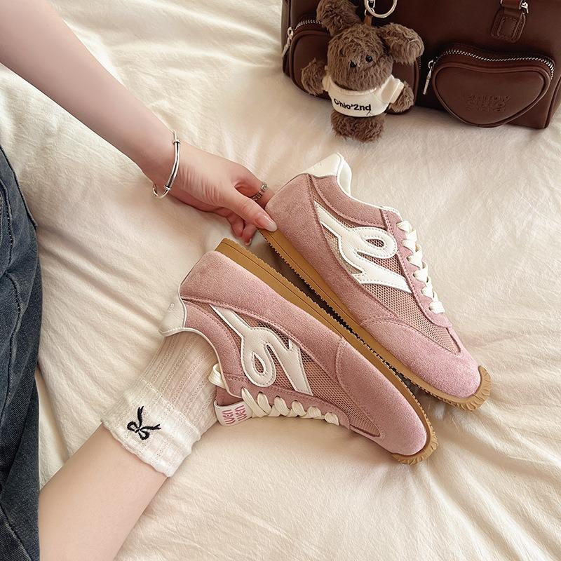 Retro Women's Spring New Flat-bottomed Casual Board Shoes Versatile Sports Shoes Color Matching Non-slip