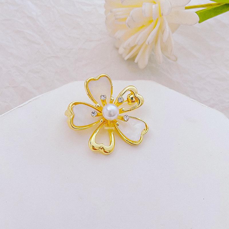 High-End Pearl & Rhinestone Butterfly Brooch for Women's Fashion Suits and Scarves