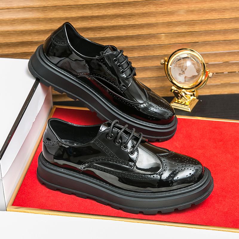 Fashion Patent Leather Oxford Dress Green Fashion Man Business Handmade Wedding Man Shoe Designer Formal Brock Original Leather Shoes