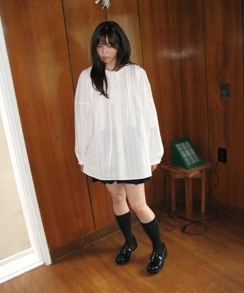 RONRON Lace Ruffle Blouse Ivory