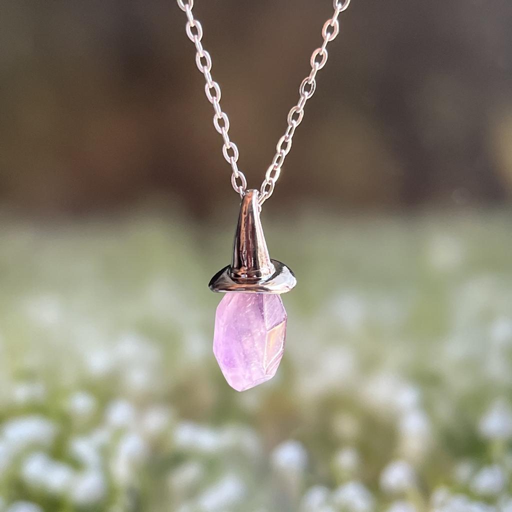 2026 New Natural Amethyst Hexagonal Pendant Necklace Witch Hat Halloween Flying Witch Collarbone Necklace for Women