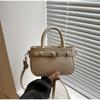 High-end Niche Handbag For Women Trendy Crossbody Shoulder Bag Buckle Design Pu Leather Commut Bag Elegant Versatile Daily Purse