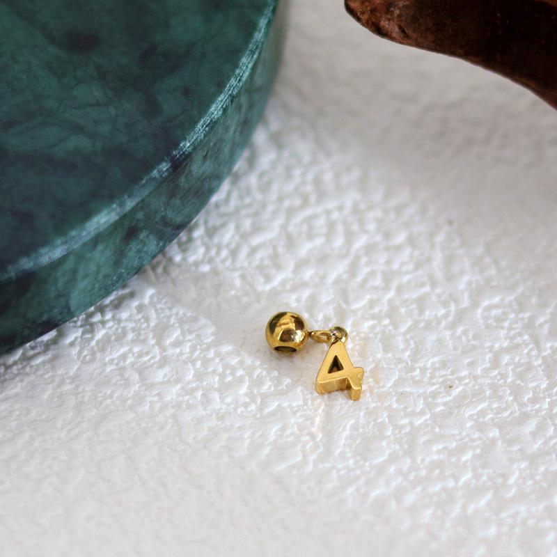 DIY Letter Necklace: 26 English Letter Pendant, Pull-Out Chain, Personalized Single Pendant Accessories