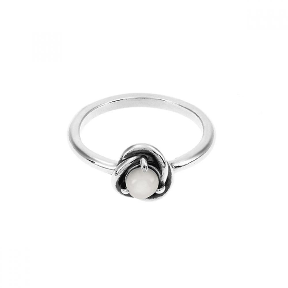 

Pandora 192993c06 Moment June Birthstone Mother Of Pearl Eternity Circle Silver Ring 192993C06-48