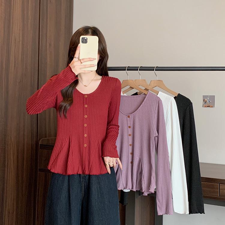 Women s Plus Size Ribbed Knit Top with Ruffle Hem - Spring 2026 Collection XXL