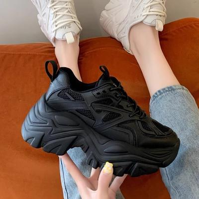 European Station Shows Small Platform Dad Shoes, Women's Spring and Autumn Muffin Increases 2025 New Popular Casual Sports Shoes
