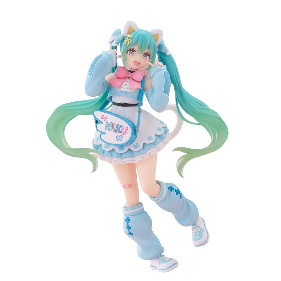 

Hatsune Miku Model Anime Girl Figures Fashion Fancy Standing Posture Figurines Car Decoration Doll Kids Toys Birthday Gift