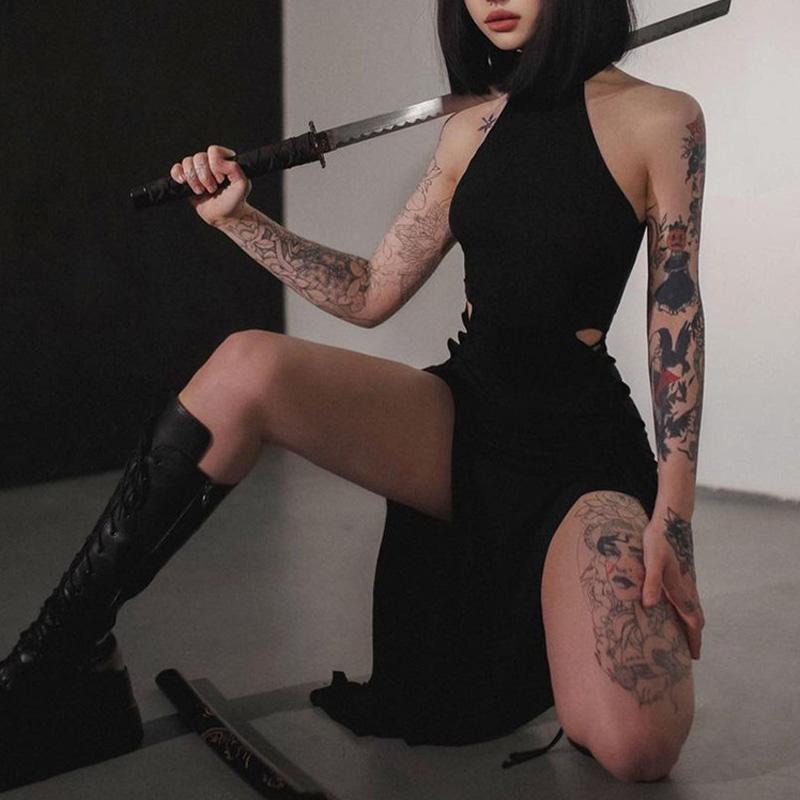 Goth Dark Cosplay Hoher Schlitz Sexy Bandage Damenkleider Y2K Mall Gothic Neckholder Slim Midi Kleid Schwarz Grunge Stil Alt Partykleidung