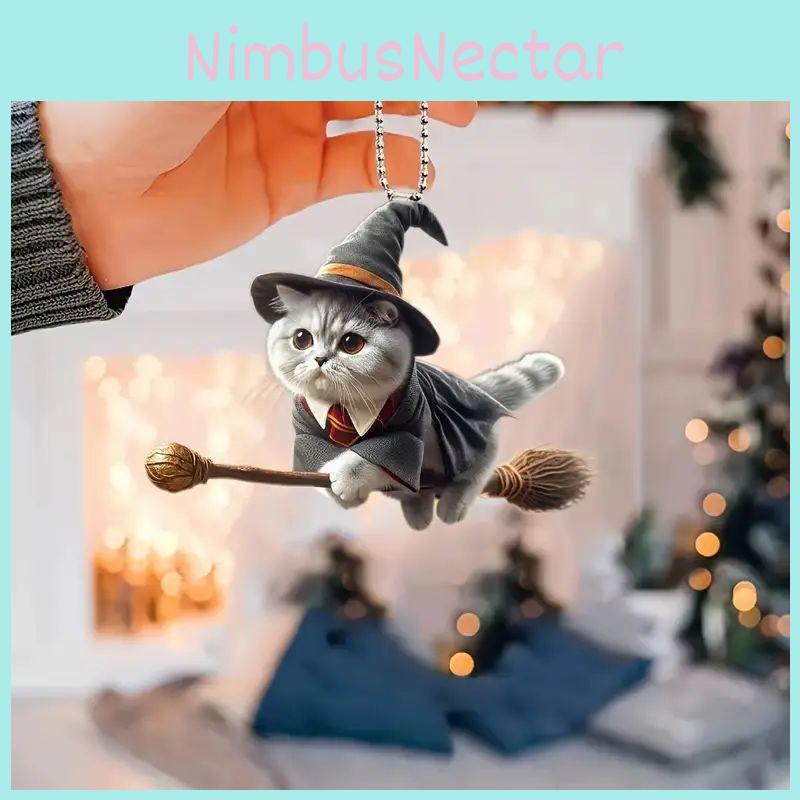 Acryl-Autodekorationen mit flacher Oberfläche und einem magischen Katzenmotiv auf einem Besen für den Fahrzeuginnenraum