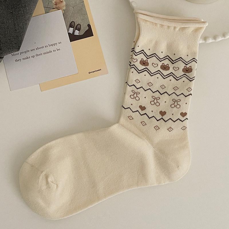 

Korean-Style Coffee Color Bear Embroidered Mid-Calf Women s Cotton Socks - Spring 2026 Cute Striped Design One Size (35-40)