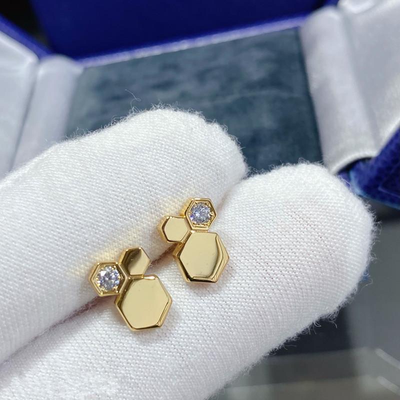 Shangmei 18K Gold Plated Honeycomb Diamond Stud Earrings - Exquisite, Non-Fading Craftsmanship.
