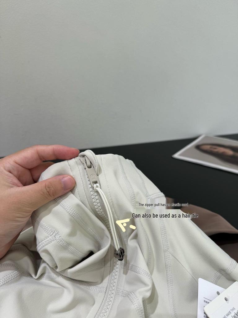 Γυναικείο Μπουφάν Γιόγκα Lulu Nude Feel - Στενή Γραμμή, Όρθιος Γιακάς, Μακρύ Μανίκι, Αθλητική Μπλούζα με Φερμουάρ για Τρέξιμο & Φίτνες.