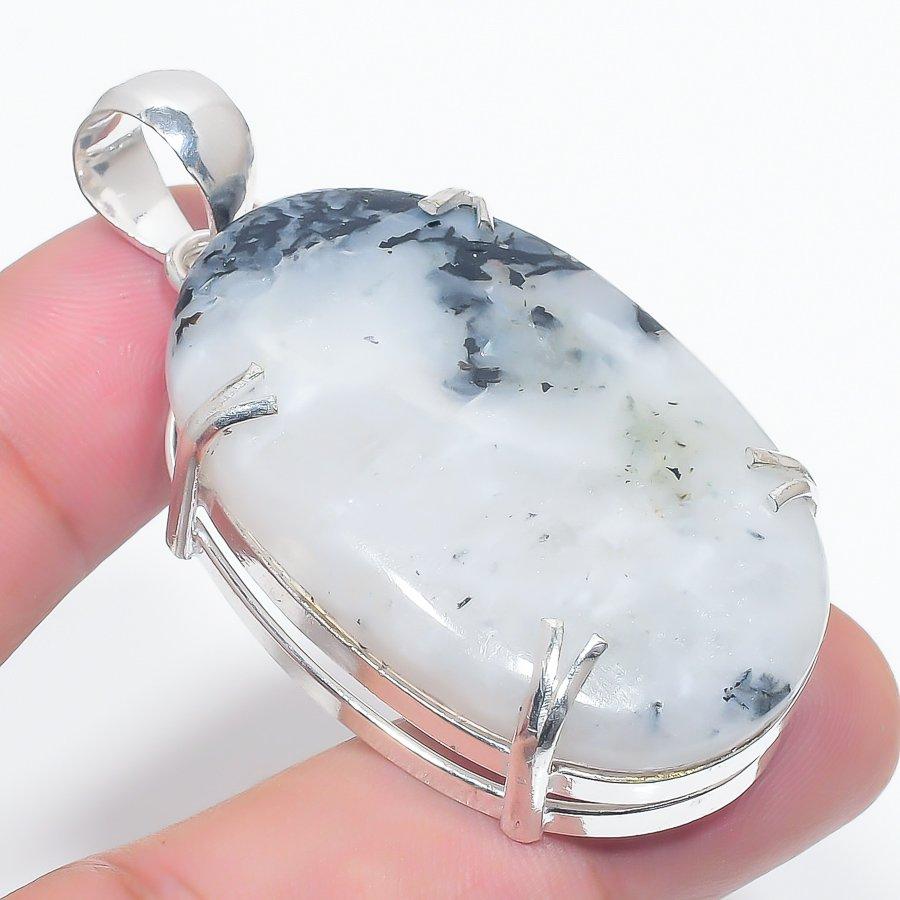 

Natural Rainbow Moonstone Gemstone 925 Sterling Silver Pendant 2.17 T2T45