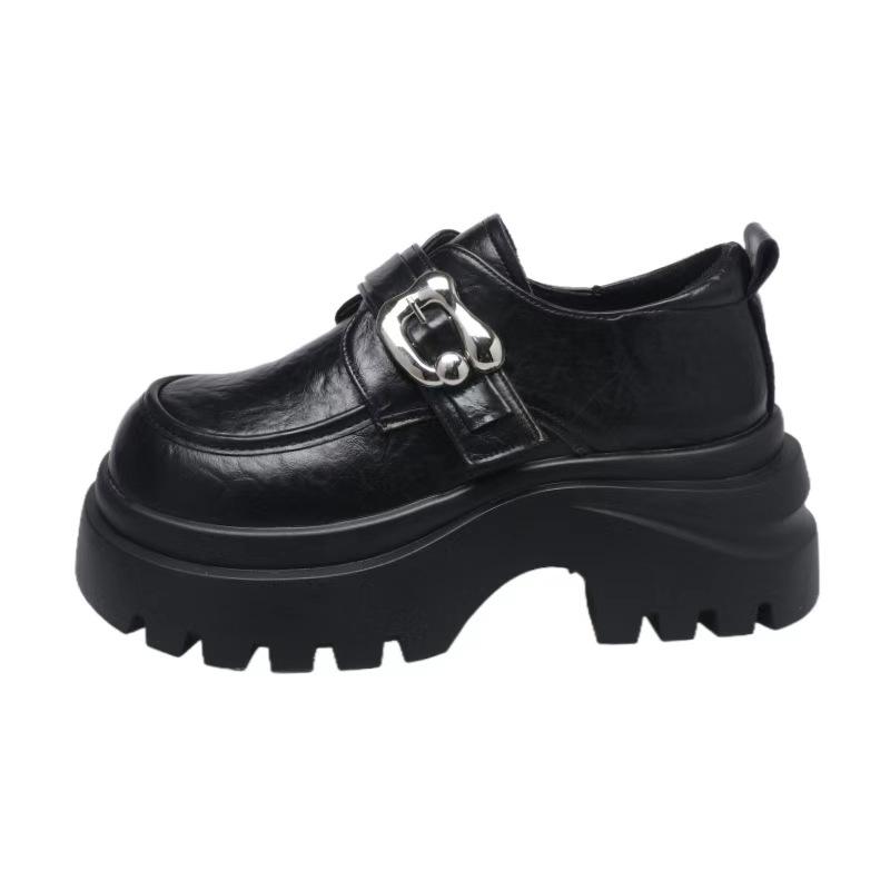 Platform small leather shoes women's British style autumn 2025 new French single shoes heightening lace-up muffin loafers