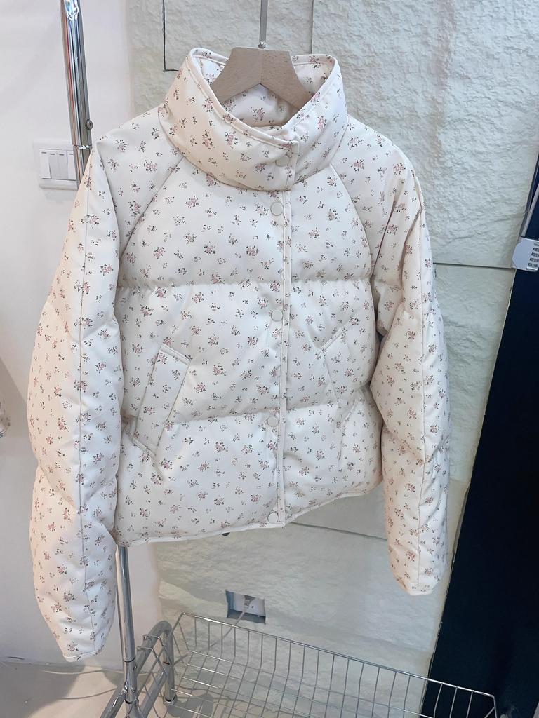Down Jacket Women's New Sweet Age-reducing Small Floral Short Bread Jacket Loose and Thin Thickened Coat