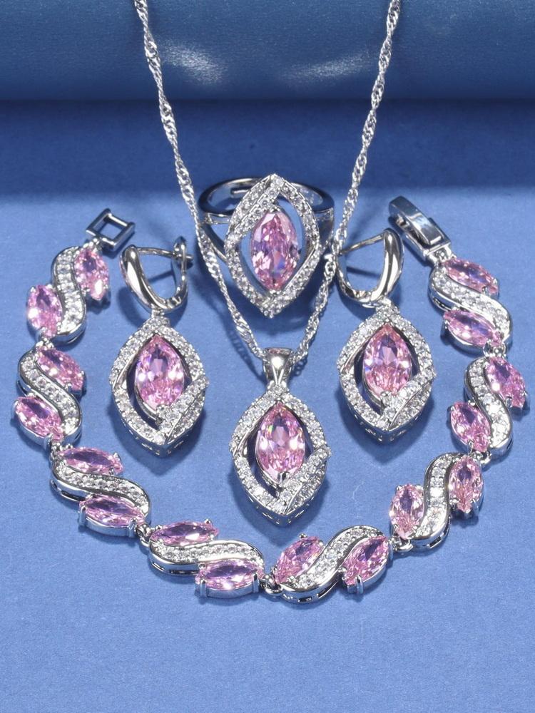Matrimonio a Dubai Accessorio Gioielleria Raffinata Bracciale e Anello con Granato Rosso di Qualità Set di Orecchini e Collana da Donna