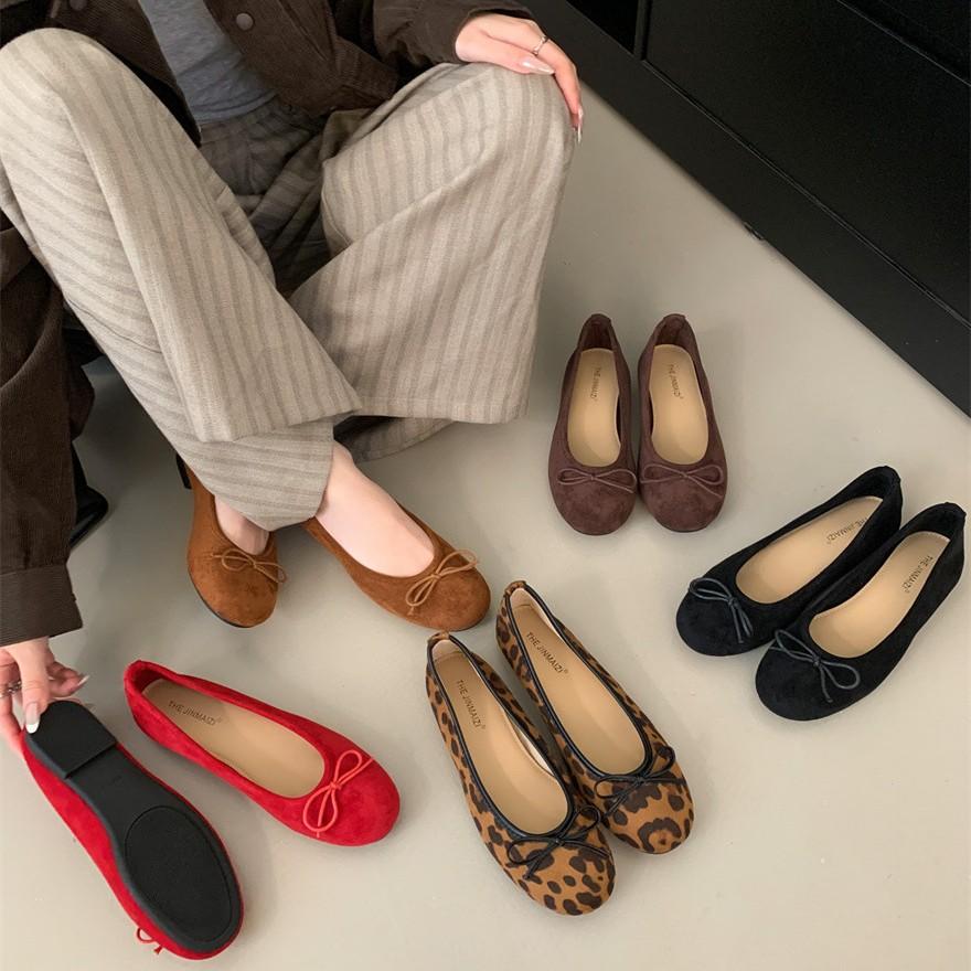 2025 new round head flat bottom soft and comfortable Doudou women's shoes casual versatile bow shallow mouth grandma single shoes women