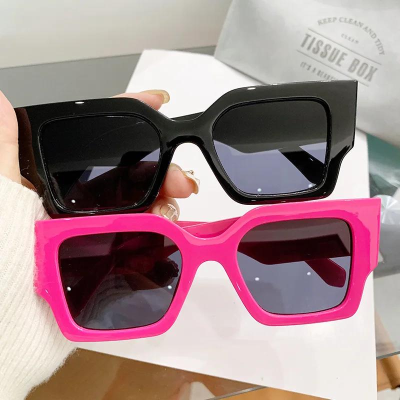 New Vintage Square Sunglasses Women Retro UV400 Protection Fashion Designer Eyewear Gafas De Sol