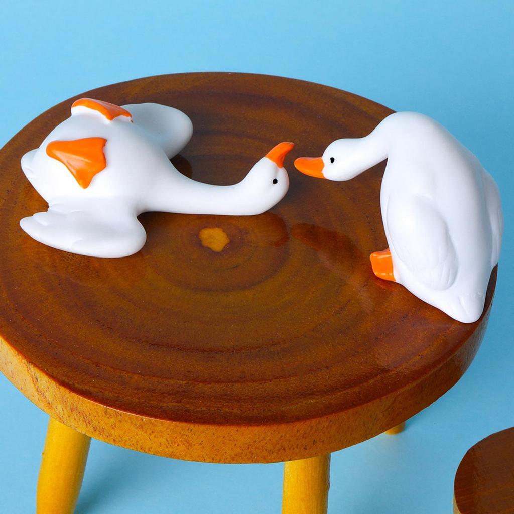 Car Dashboard Animal 6 Pieces Animal Geese Figurine Ornament Funny Dashboard Figures For Vehicle Automotive RV Office Road Trip