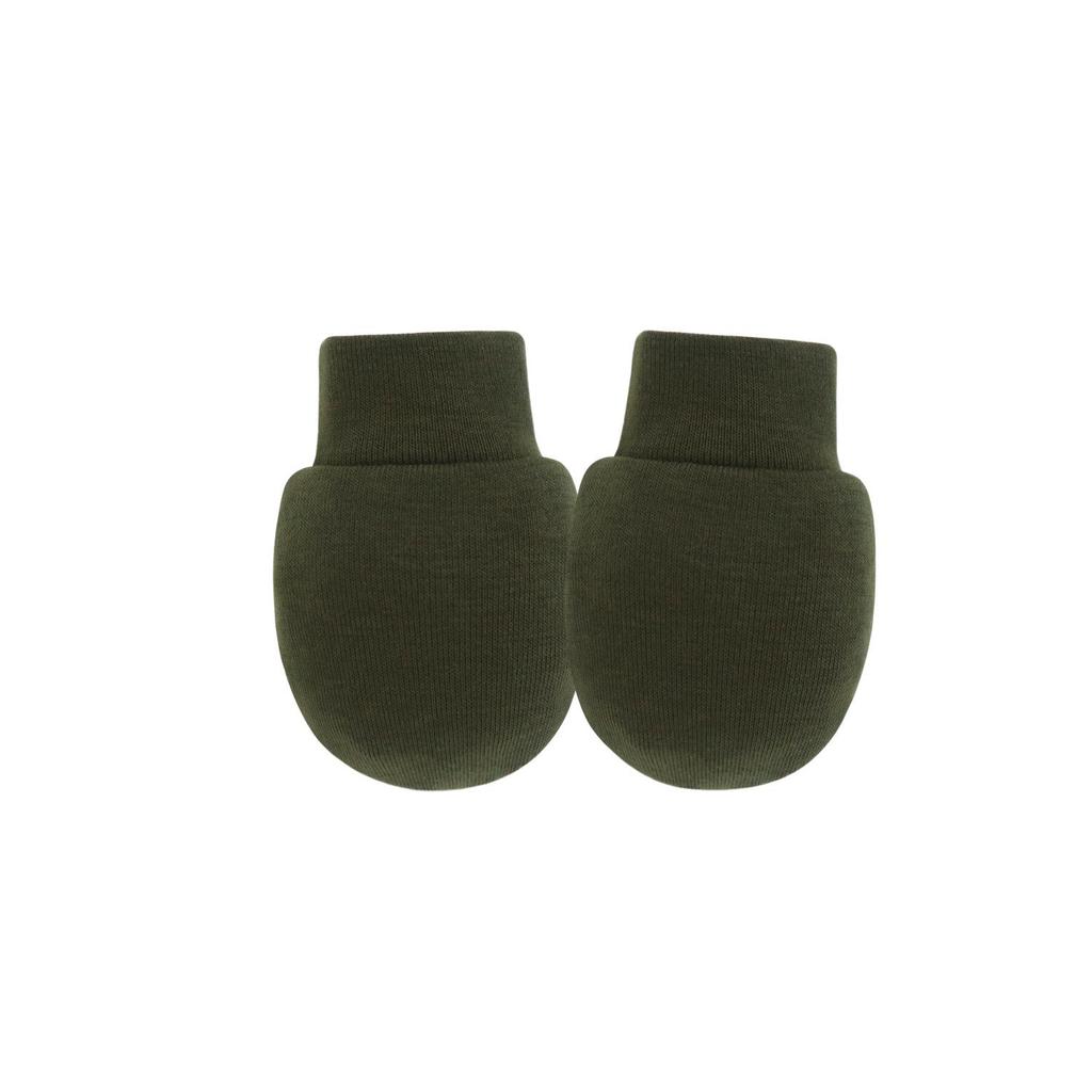 Newborn Baby Solid Color Anti-Scratch Gloves Set for All Seasons (0-3 Months) - Europe & US