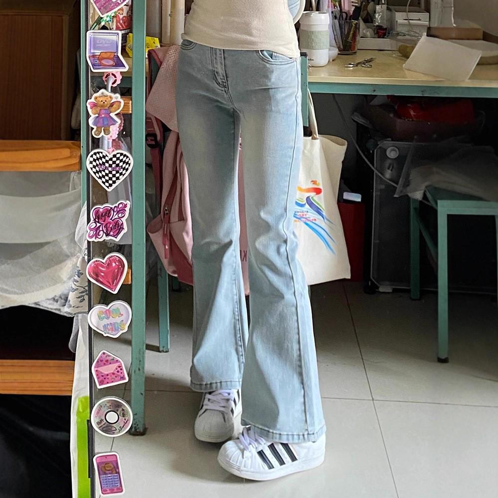 

2025 Women s High Waist Light Blue Micro-Flare Jeans - Slimming, Versatile Fit for Pear-Shaped Figures, Ideal for Spring/Autumn. XXL светло-синий