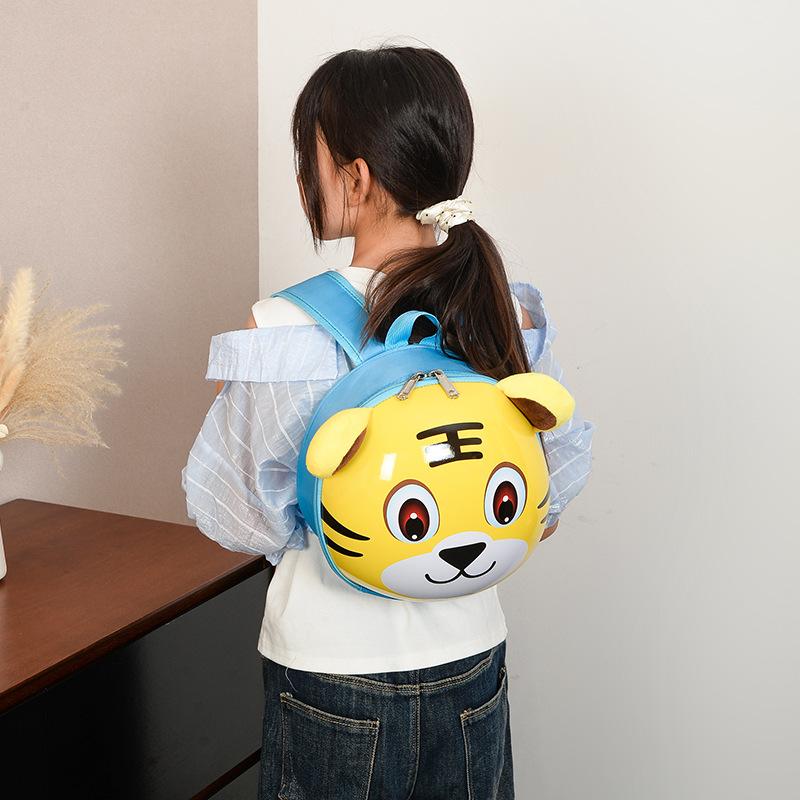 Kindergarten Small And Medium Class Baby Schoolbag Cartoon Cute Little Tiger Child Backpack Foreign Hard Shell Children'S Backpack