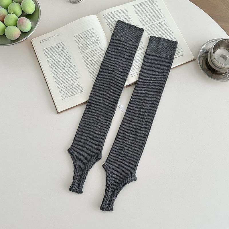 Damen Frühling und Herbst Einfarbig Persönlichkeit Dünne Beine Ballett Wind Fußsocken Wade Stapelsocken