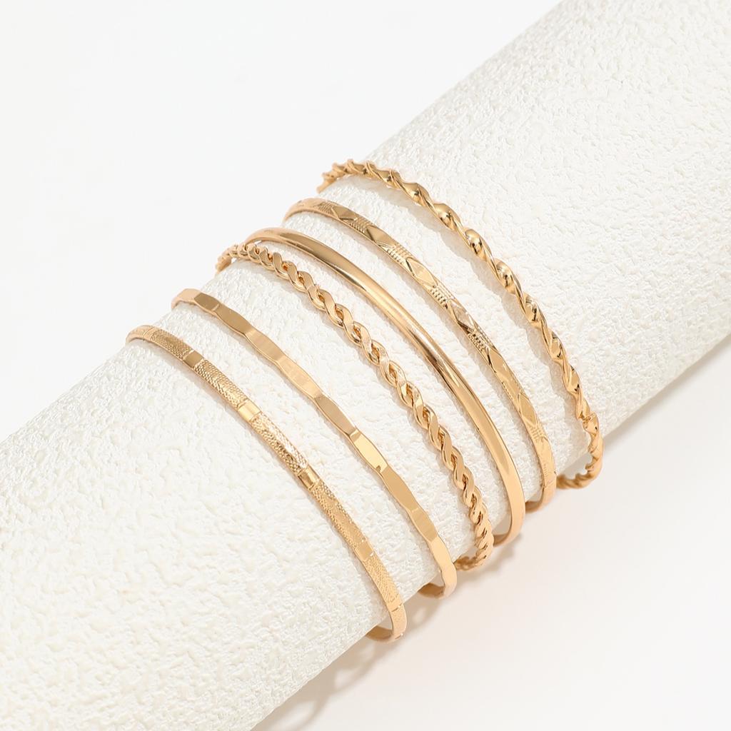 6Pcs/Set New Simple Gold Color Multilayer Bracelets Set For Women Fashion Twist Smooth Surface Bangle Jewelry Party Gift