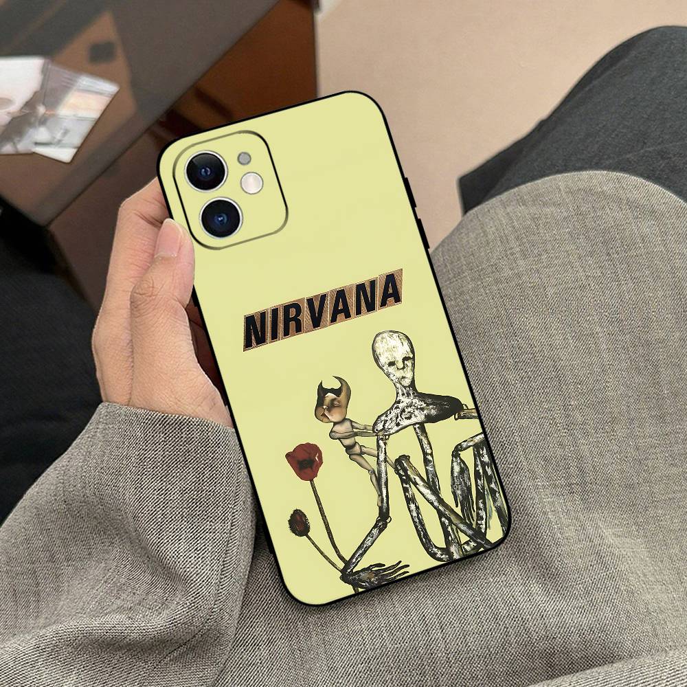 

K-NirvanaS B-RockS Band Чехол для телефона Черный Чехол для телефона Для IPhone 17/16/15/13/14 Pro Max/ 11Plus/X/Xr/Xs Max 13mini iphone17Pro