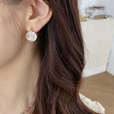 Geometric Round Ear Buckle Simple Temperament Elegant Earrings Light Luxury Fashion Versatile Earrings