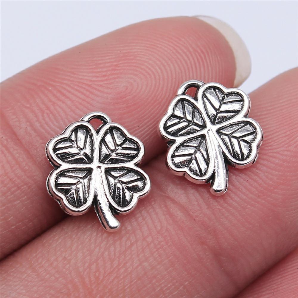 20pcs Clover Pendant Charms Antique Silver Color Lucky Clover Charms Jewelry DIY Clover Lucky Charms For Bracelet Making
