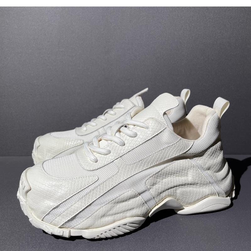 Men Outdoor Running Brand Sneakers  Fashion Comfortable Walking Shoes High Quality Lace-Up Men Casual Shoes Tenis Hombres