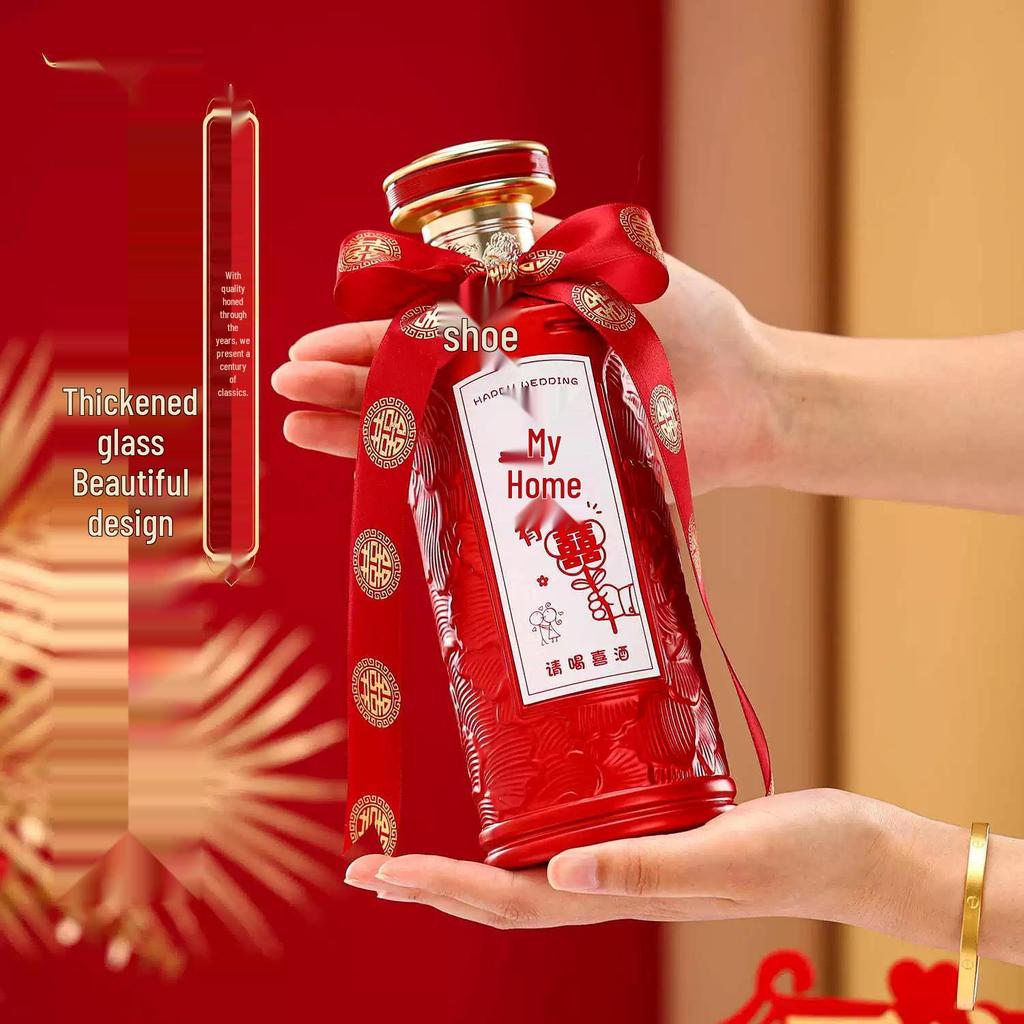 Red Glass Baijiu Bottle with High Seal, 500ml – Perfect for Weddings and Celebrations, Gift Box Included.